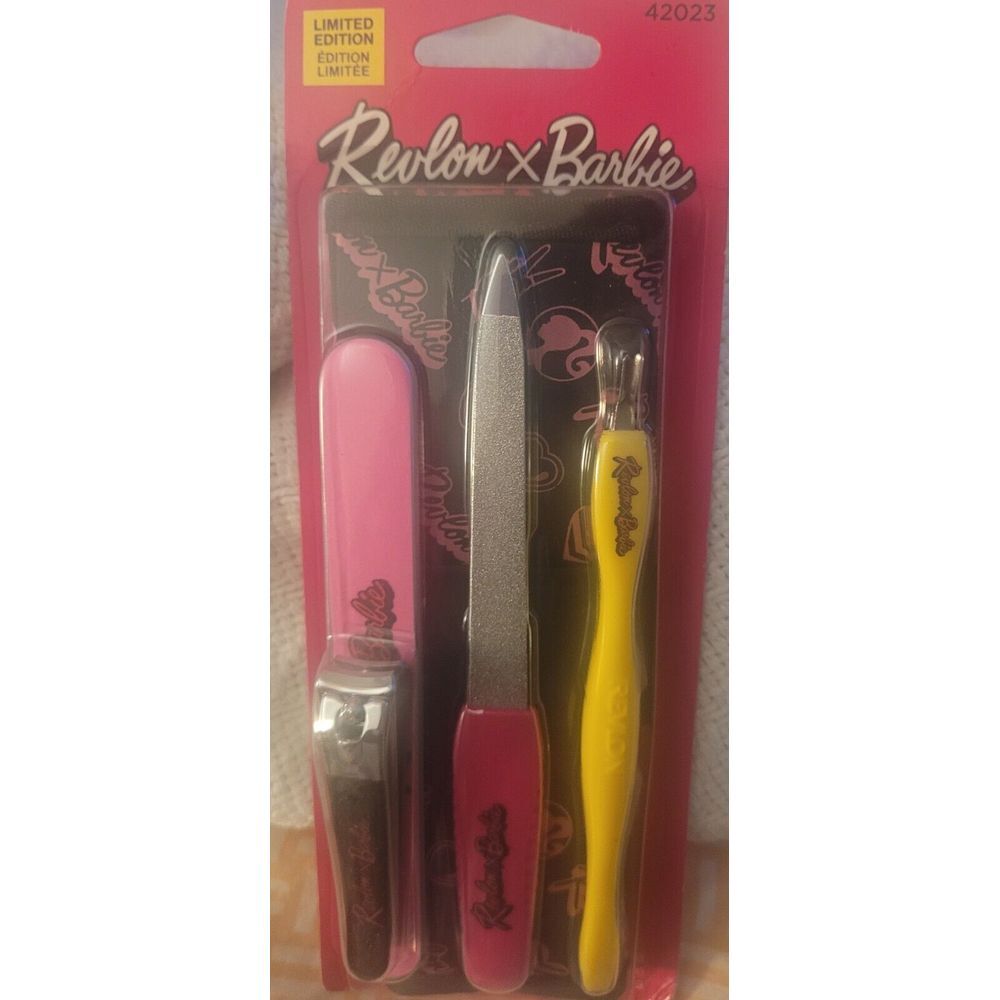 Revlon x Barbie Manicure Essentials Kit Limited Edition Clippers‎ File Pink New